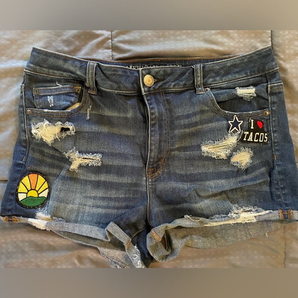 Vintage American Eagle Hi Rise Shortie Denim Shorts Distressed w/ Patches Sz 14